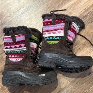 The North Face Waterproof Heatseeker Kids Winter Boots 
Size 3